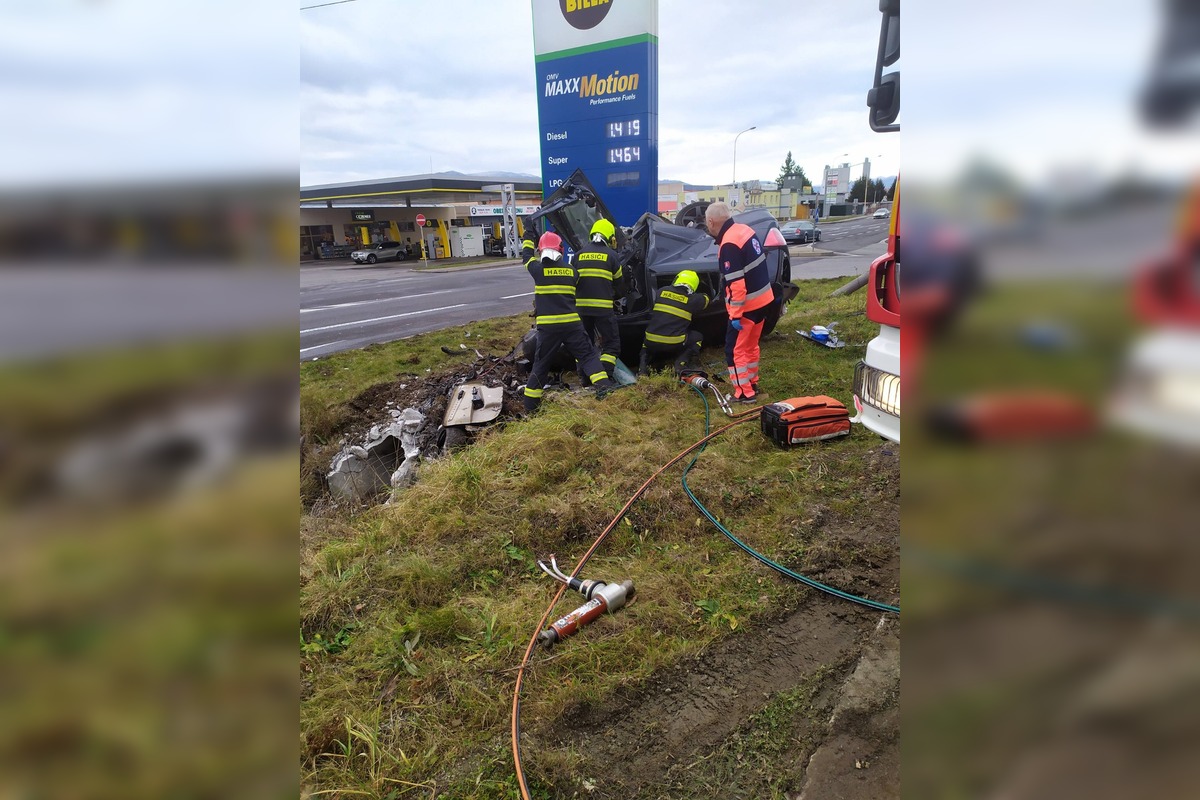 FOTO: Smrteľná nehoda v Prievidzi, foto 3