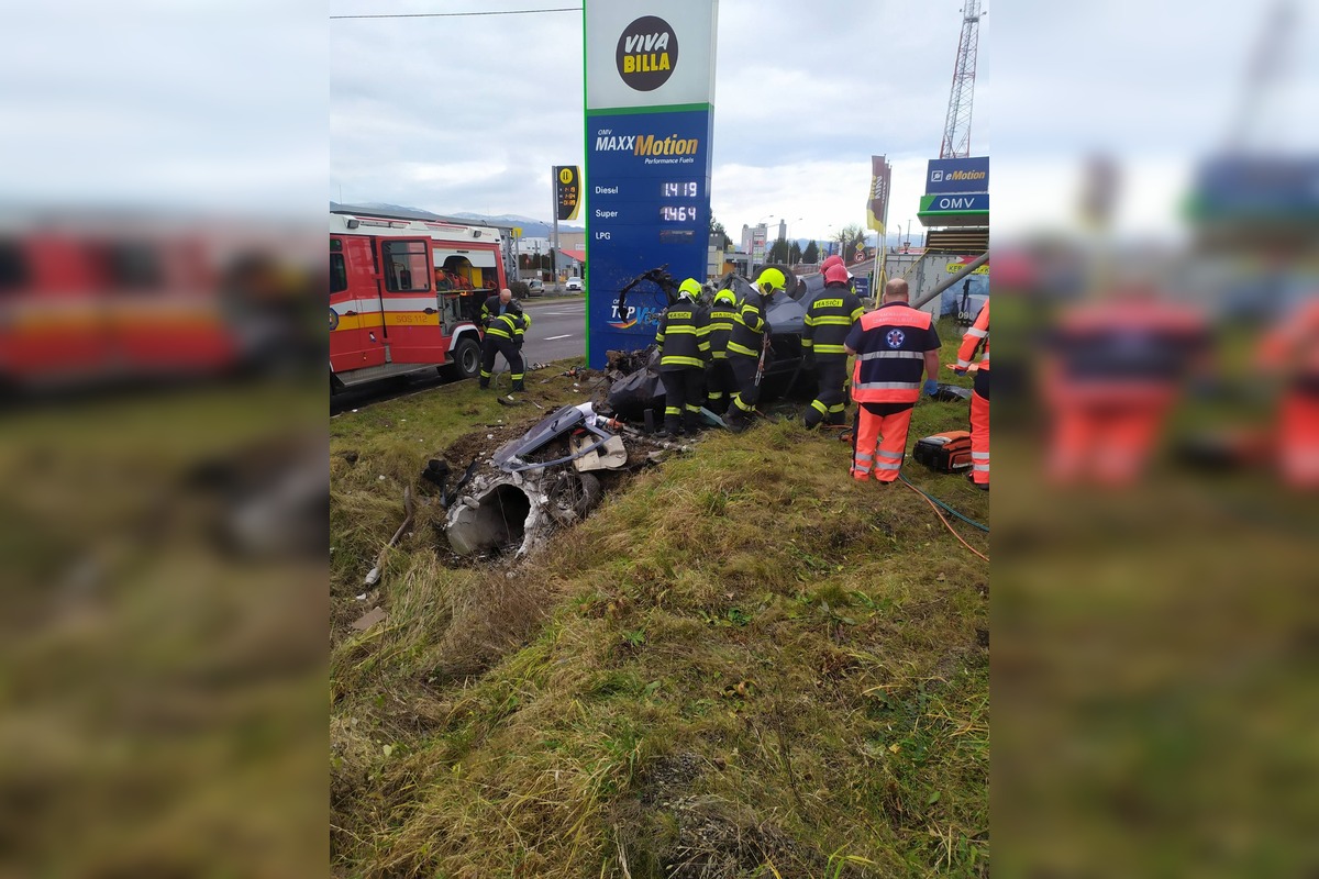 FOTO: Smrteľná nehoda v Prievidzi, foto 4