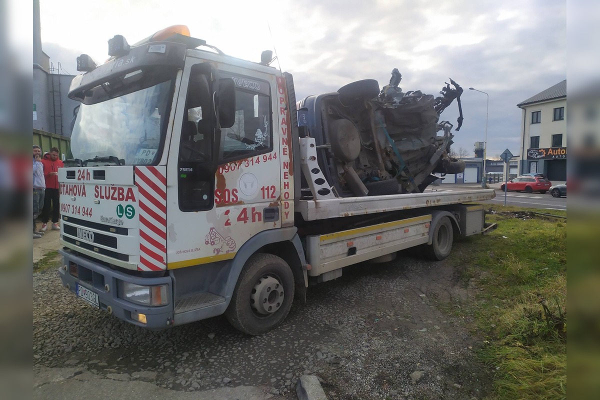 FOTO: Smrteľná nehoda v Prievidzi, foto 6