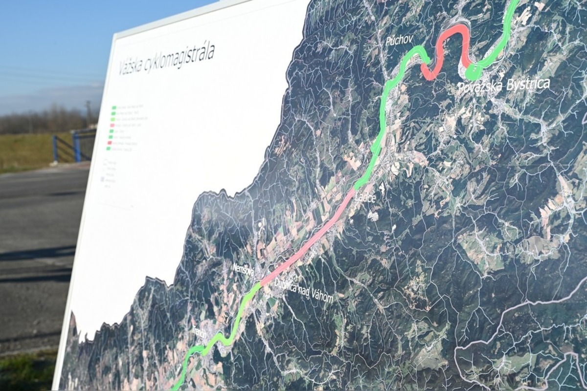 FOTO: Vážska cyklomagistrála je takmer kompletná, na Považí stavajú ďalší kľúčový úsek, foto 2