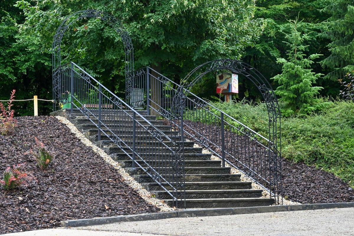 FOTO: Dubnica hľadá prevádzkovateľa zážitkovej gastronómie Chateau Mignon, foto 4