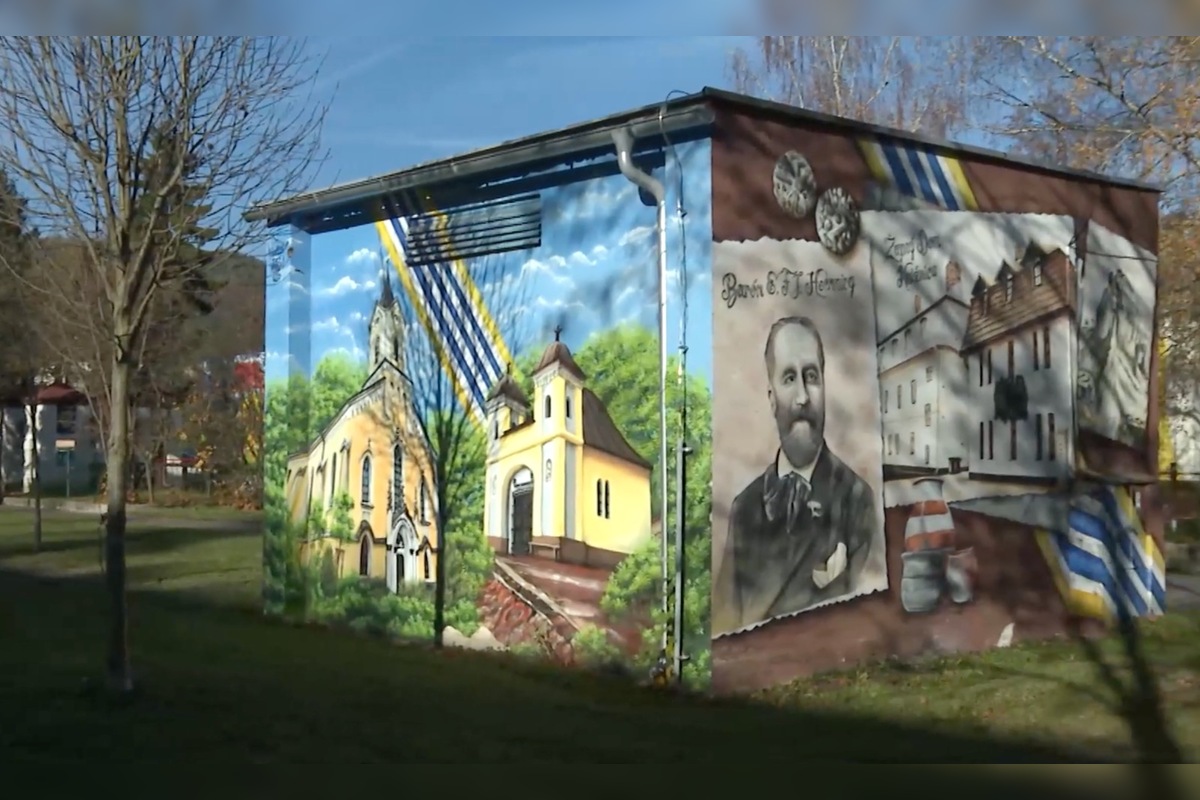 FOTO: Nevzhľadné budovy v Púchove ožili vďaka pouličnému umeniu, foto 2