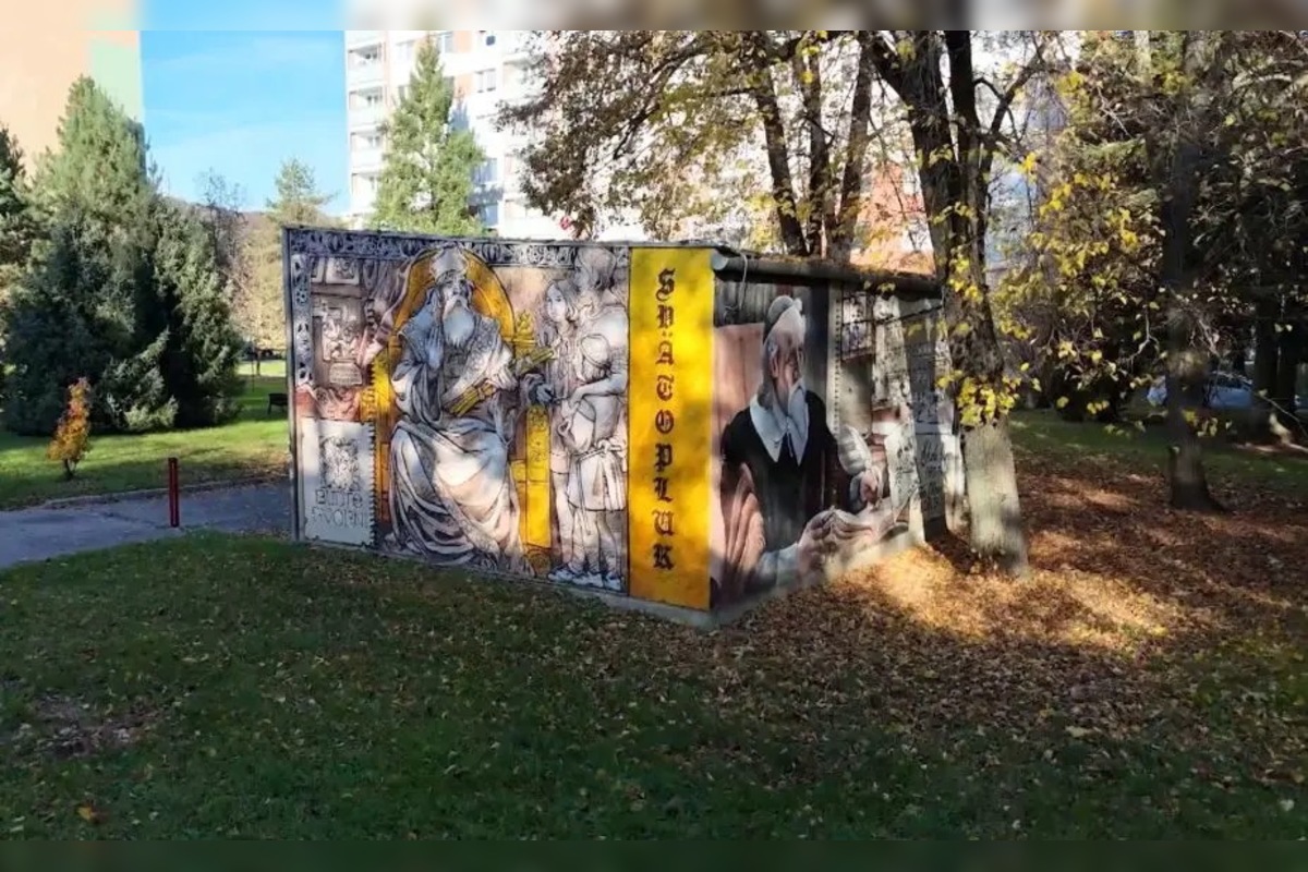 FOTO: Nevzhľadné budovy v Púchove ožili vďaka pouličnému umeniu, foto 8