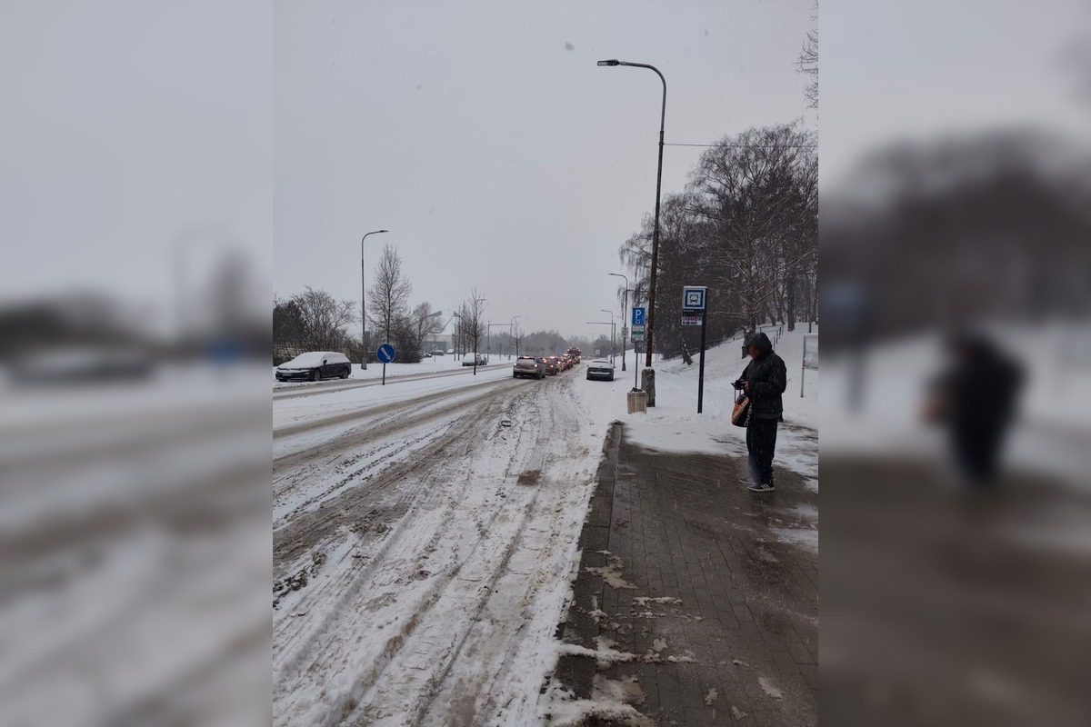 FOTO: Cesty Trenčianskeho kraja sú aktuálne nebezpečné , foto 3