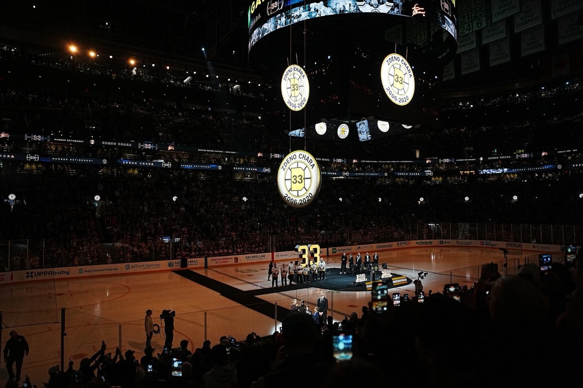 FOTO: Trenčan Zdeno Chára sa stal legendou Boston Bruins, foto 7