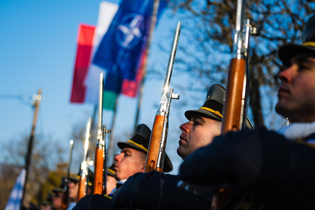 FOTO: Slovensko si pripomína okrúhle výročie leteckej tragédie, foto 10