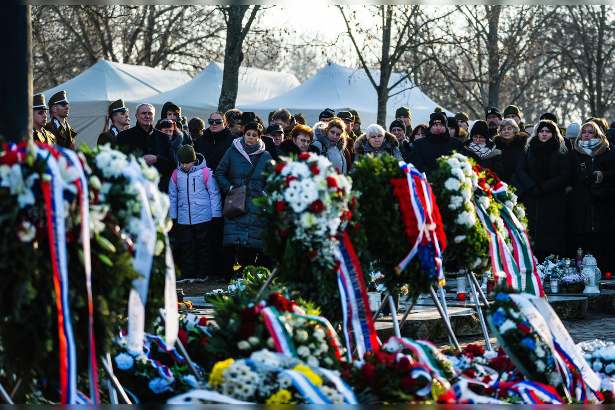 FOTO: Slovensko si pripomína okrúhle výročie leteckej tragédie, foto 13