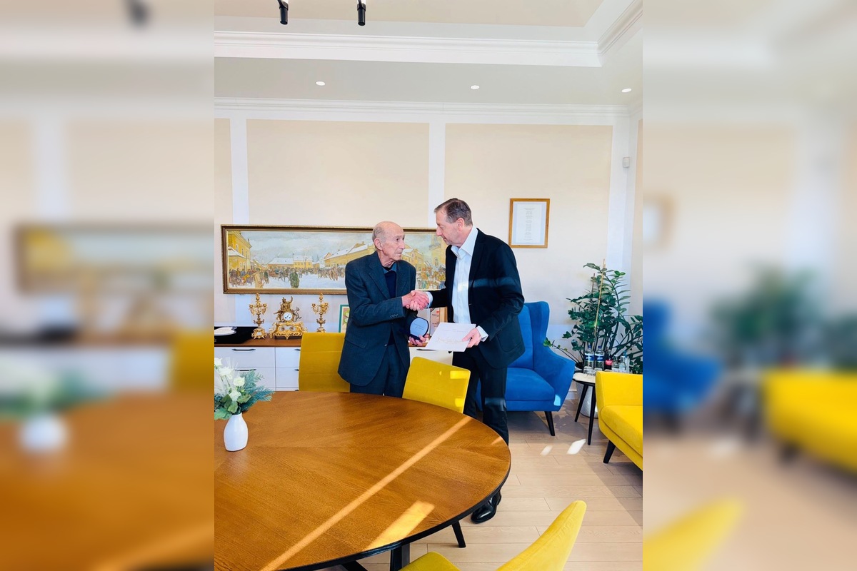 FOTO: V Bánovciach si uctili primára, ktorý stál pri začiatkoch tisícok rodín, foto 2