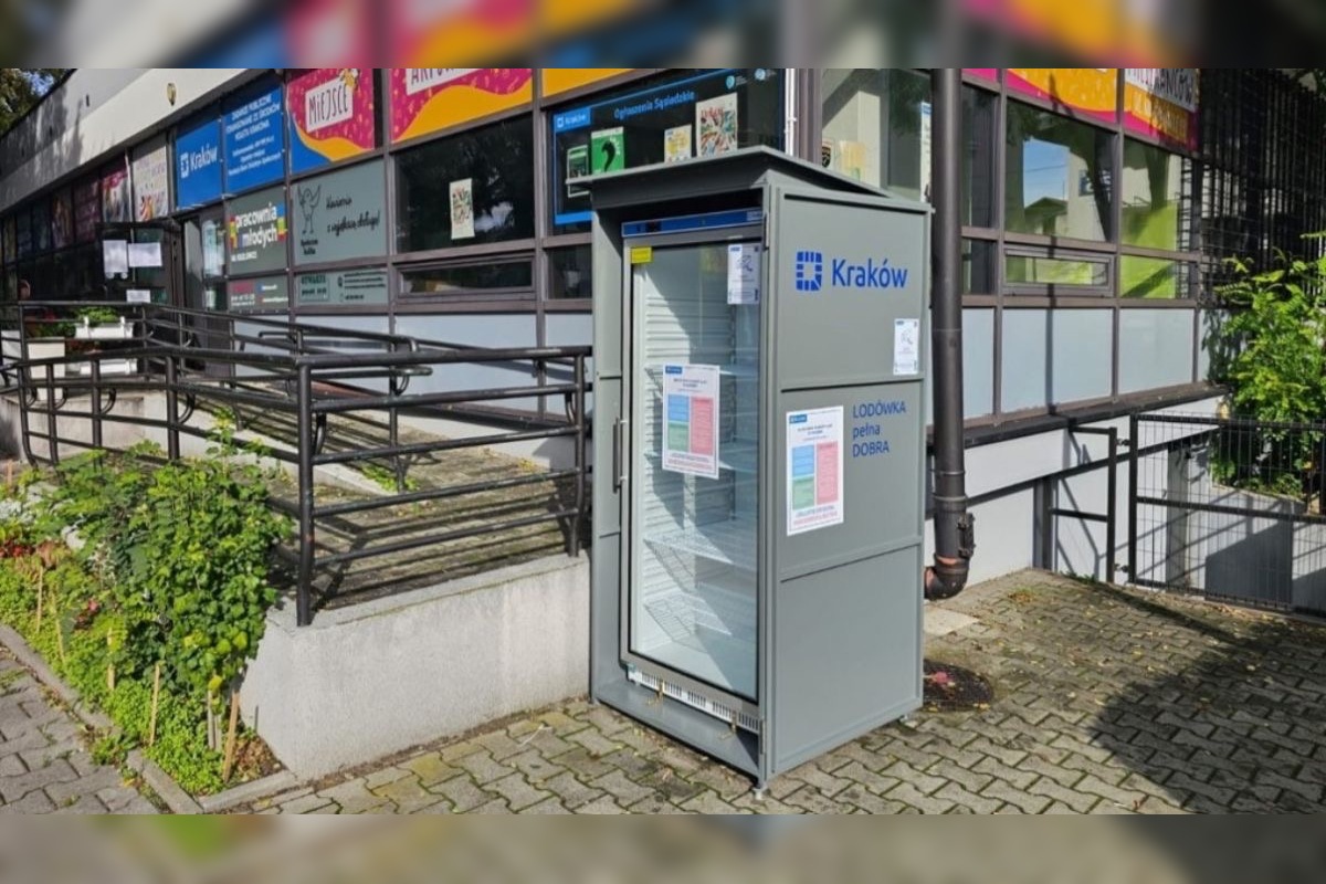 FOTO: Pouličné chladničky v Poľsku, foto 1