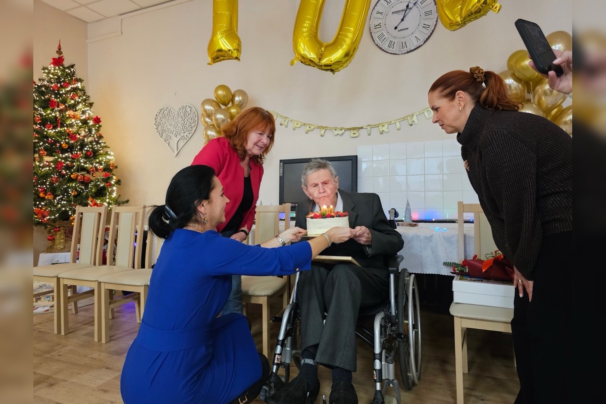 FOTO: Púchovská radnica si uctila najstaršieho obyvateľa mesta, foto 2