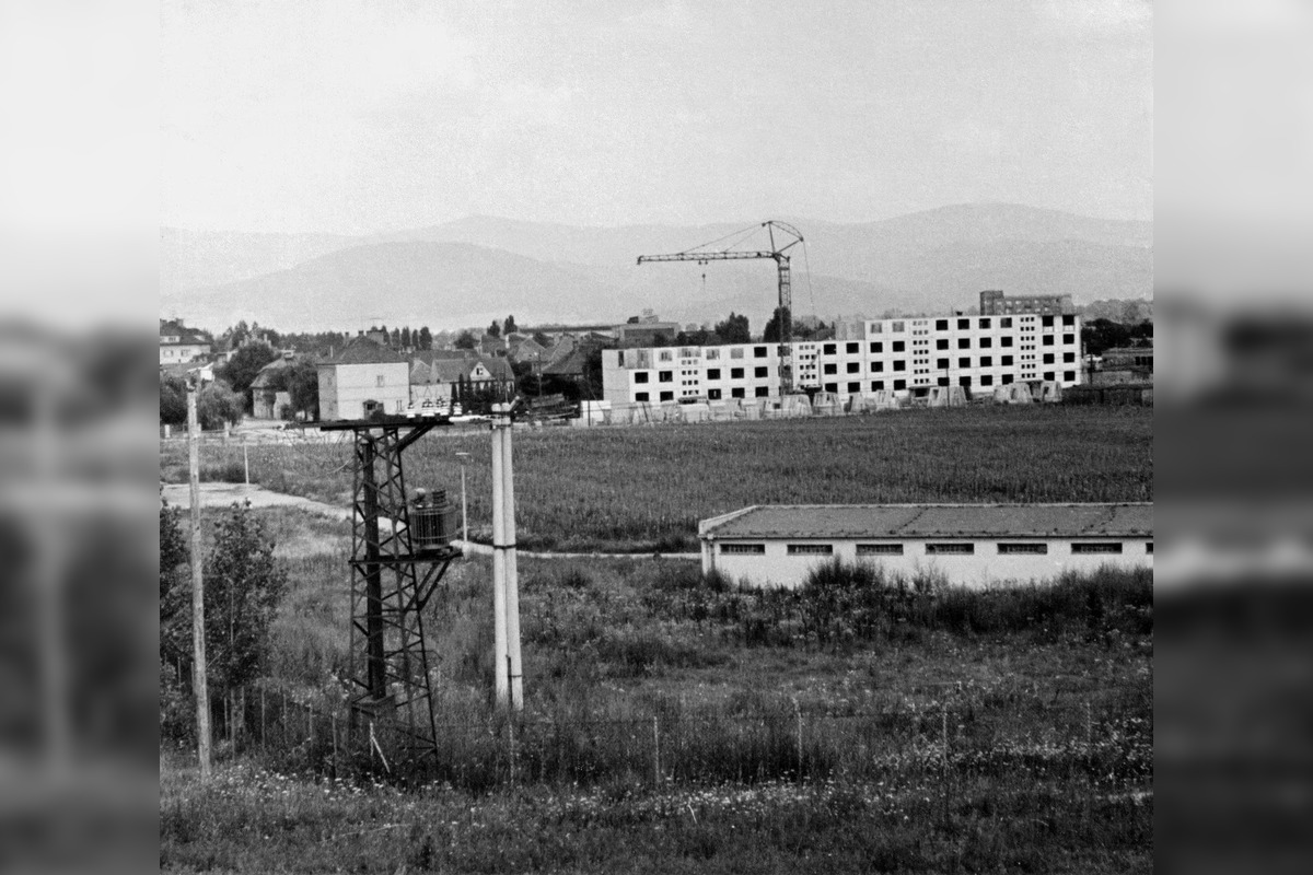 FOTO: Unikátne historické zábery z Nového Mesta nad Váhom , foto 6