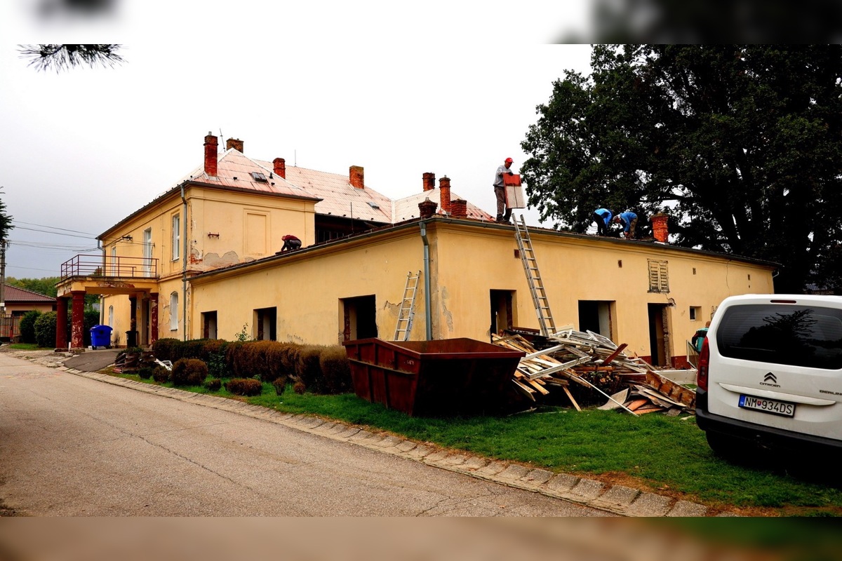 FOTO: V obci úspešne dokončili modernú materskú škôlku, foto 10
