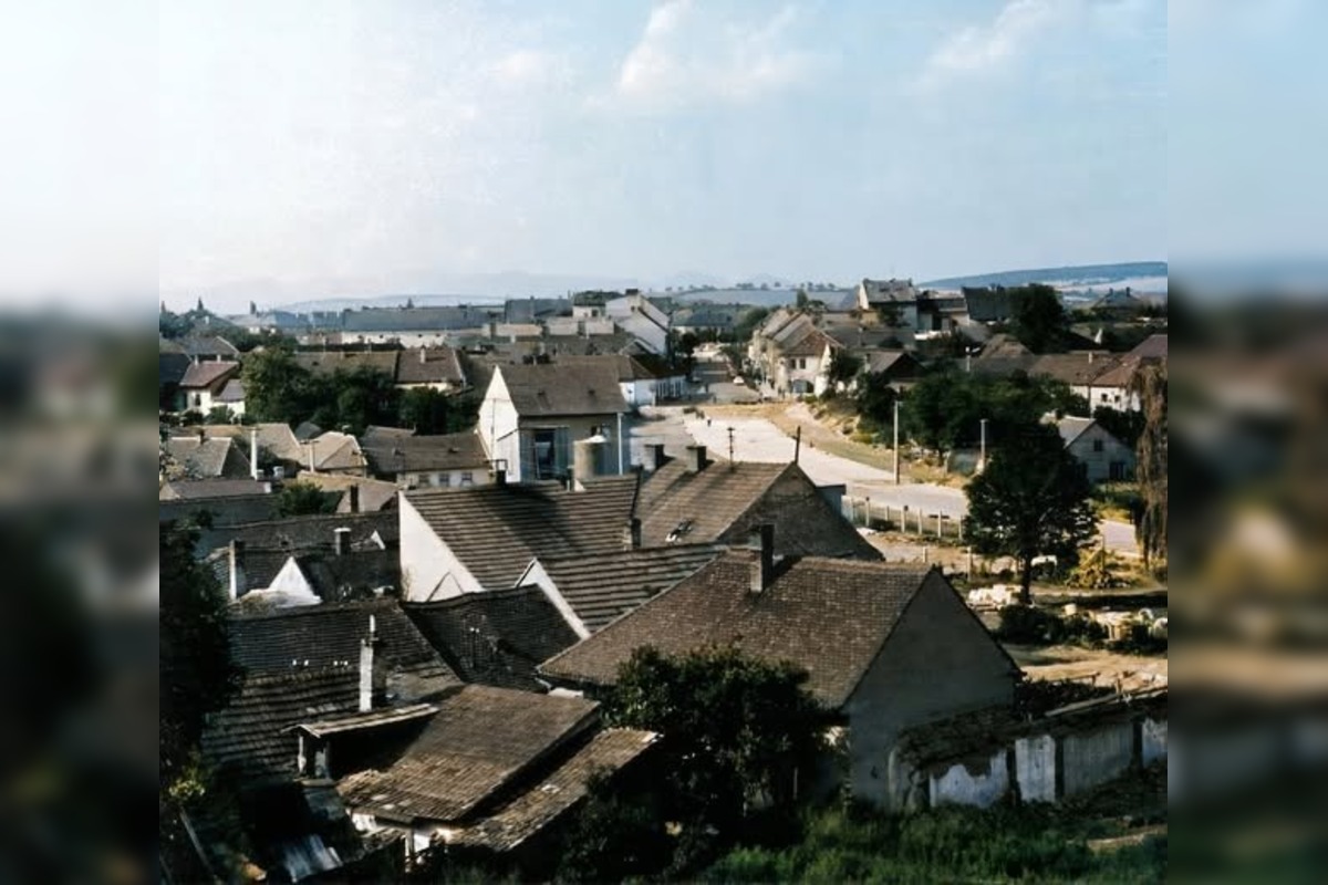 FOTO: Unikátne historické zábery z Nového Mesta nad Váhom , foto 26