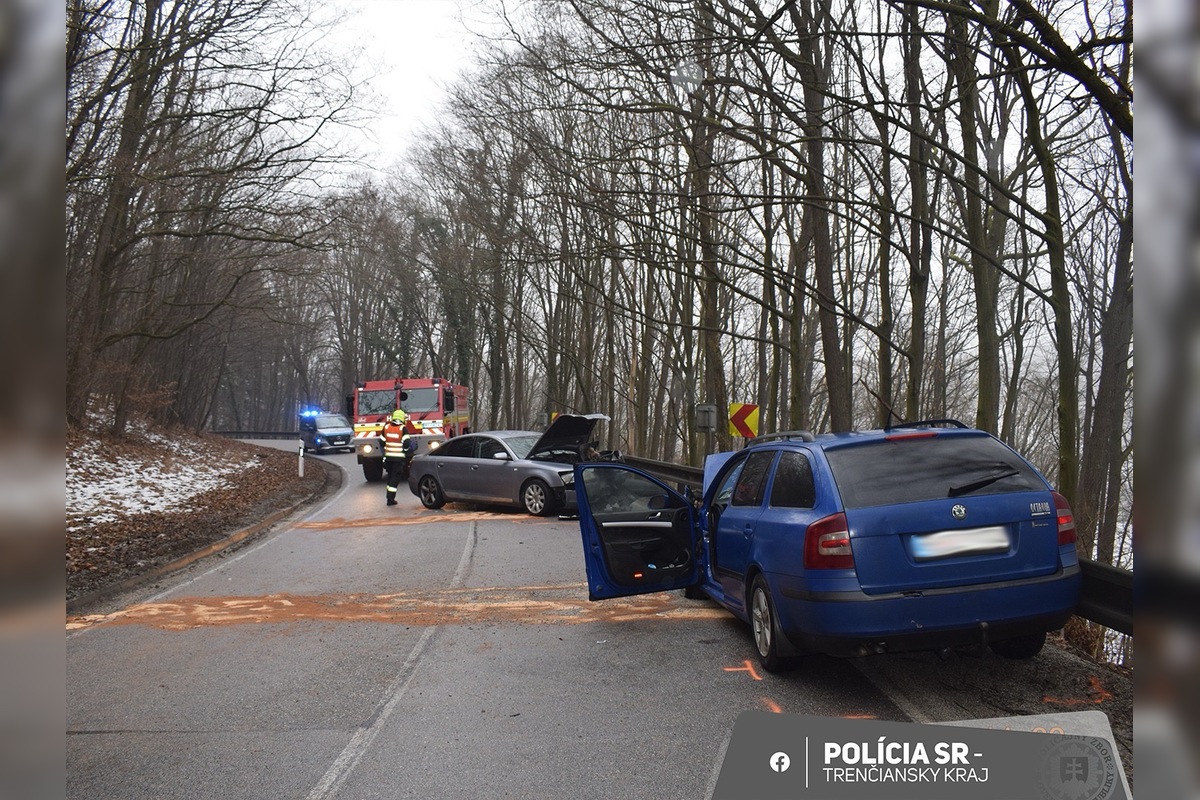 FOTO: Vodič pod vplyvom drog spôsobil na Myjave vážnu nehodu, foto 1