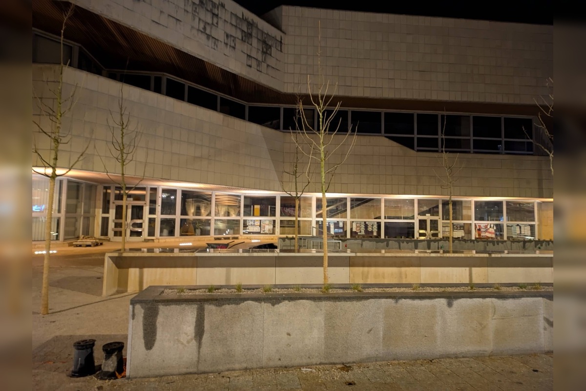 FOTO: Trenčania obdivujú vynovenú pešiu zónu v centre mesta, foto 5