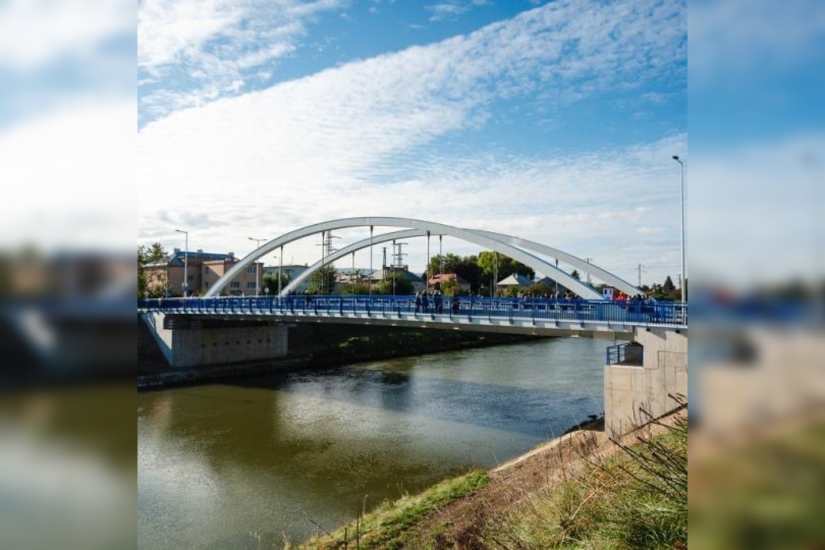 FOTO: Ilava má most s unikátnym systémom monitorovania, dokže predísť tragédiám, foto 3