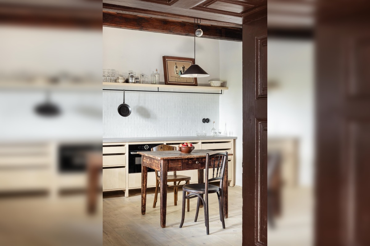 FOTO: Architekti zachránili rozpadávajúci sa gazdovský dvor neďaleko Myjavy. Takto vyzerá dnes, foto 2