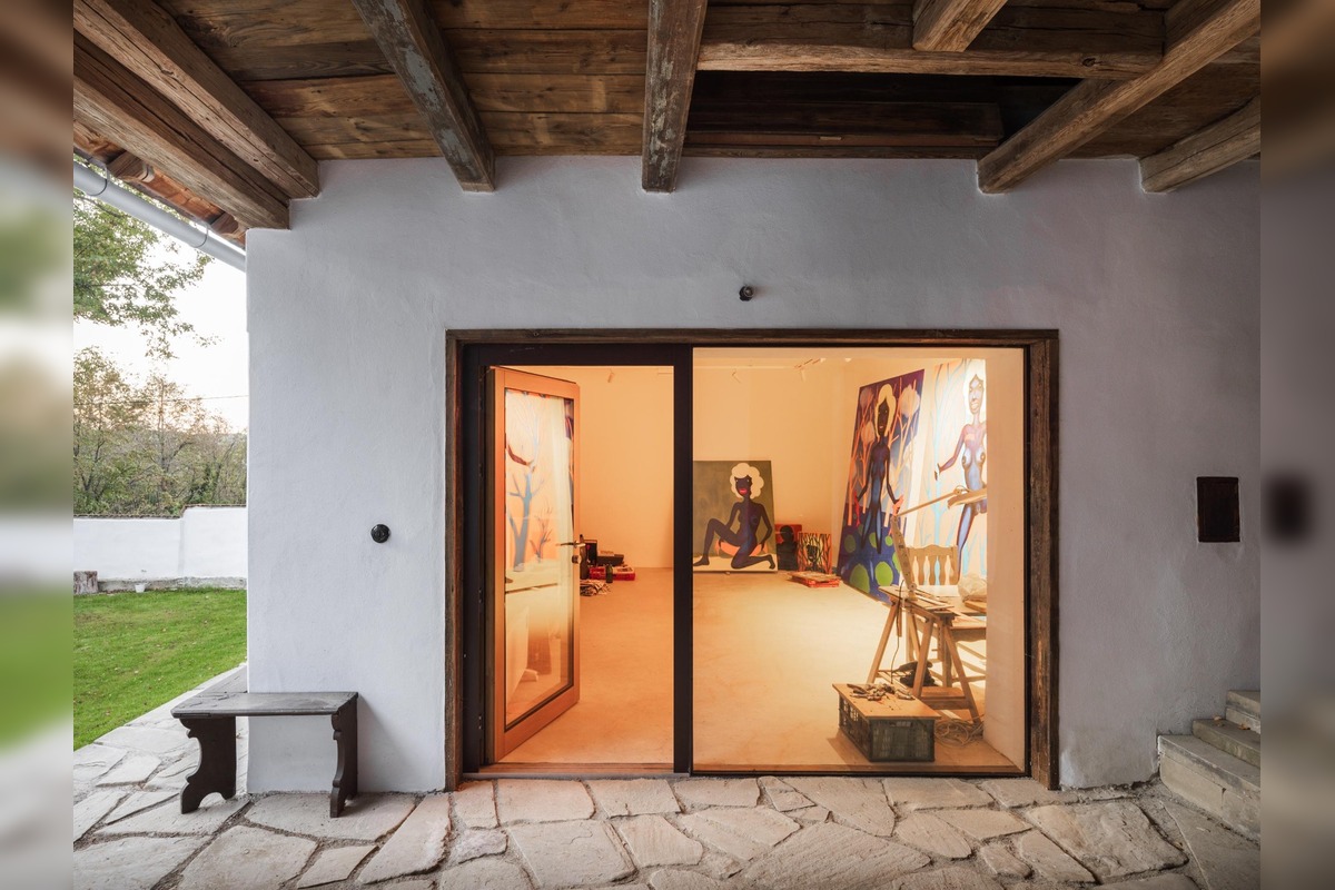 FOTO: Architekti zachránili rozpadávajúci sa gazdovský dvor neďaleko Myjavy. Takto vyzerá dnes, foto 10