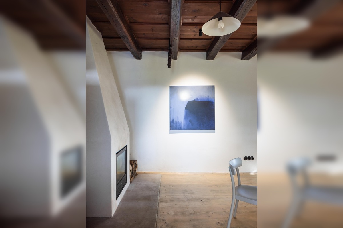 FOTO: Architekti zachránili rozpadávajúci sa gazdovský dvor neďaleko Myjavy. Takto vyzerá dnes, foto 11