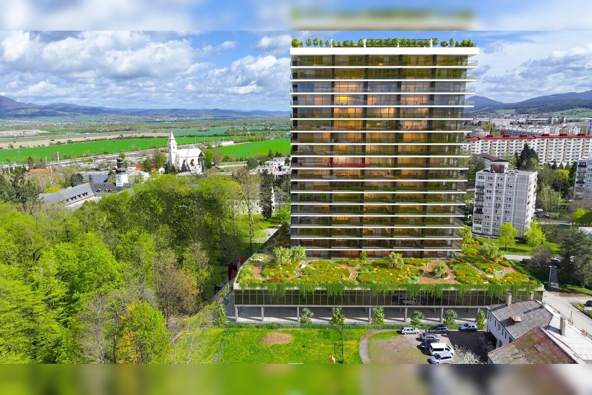 FOTO: Dubničania a mesto sú proti realizácií výškovej budovy v blízkosti kaštieľa , foto 1