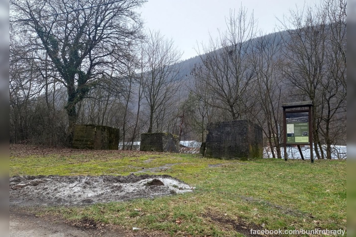 FOTO: V Hornom Srní sa zachovali protitankové zábrany z druhej svetovej vojny, foto 2