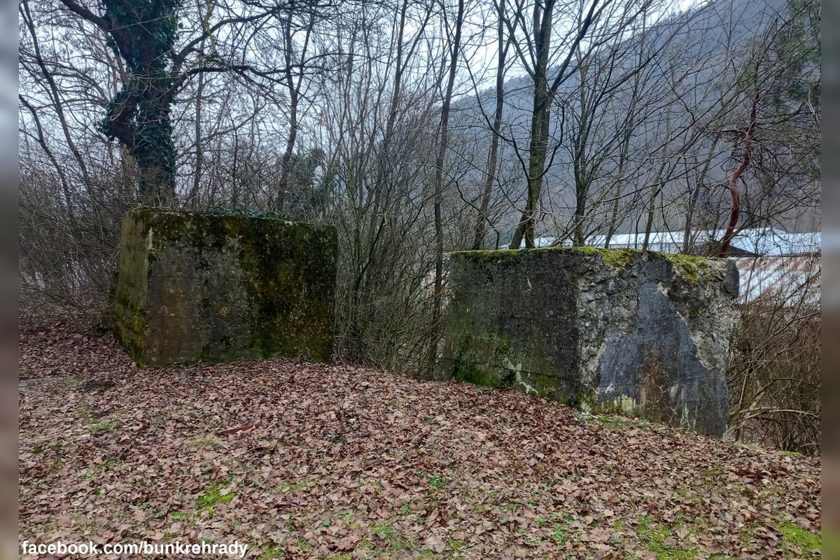 FOTO: V Hornom Srní sa zachovali protitankové zábrany z druhej svetovej vojny, foto 5