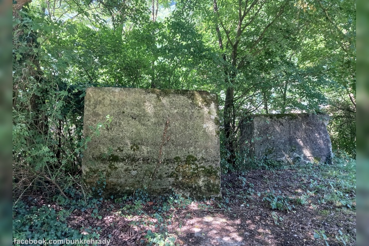 FOTO: V Hornom Srní sa zachovali protitankové zábrany z druhej svetovej vojny, foto 9