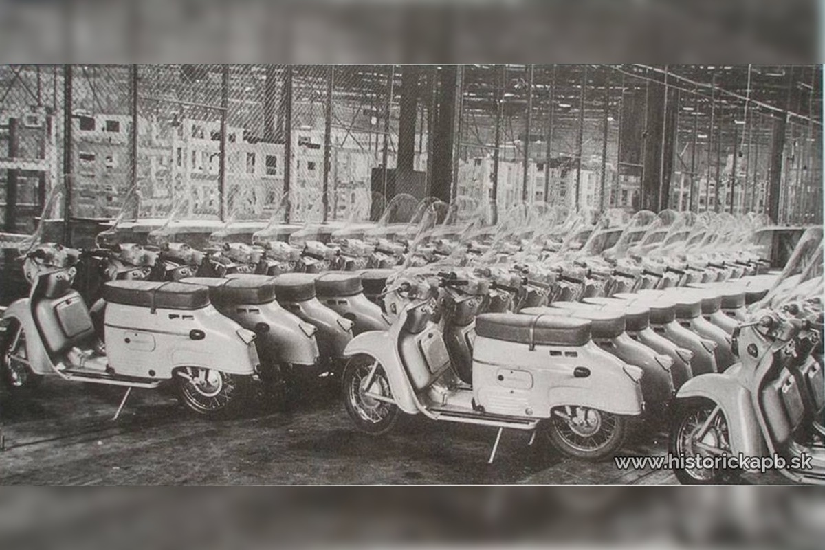 FOTO: Považskobystričania spomínajú na slávne miestne strojárne, foto 5