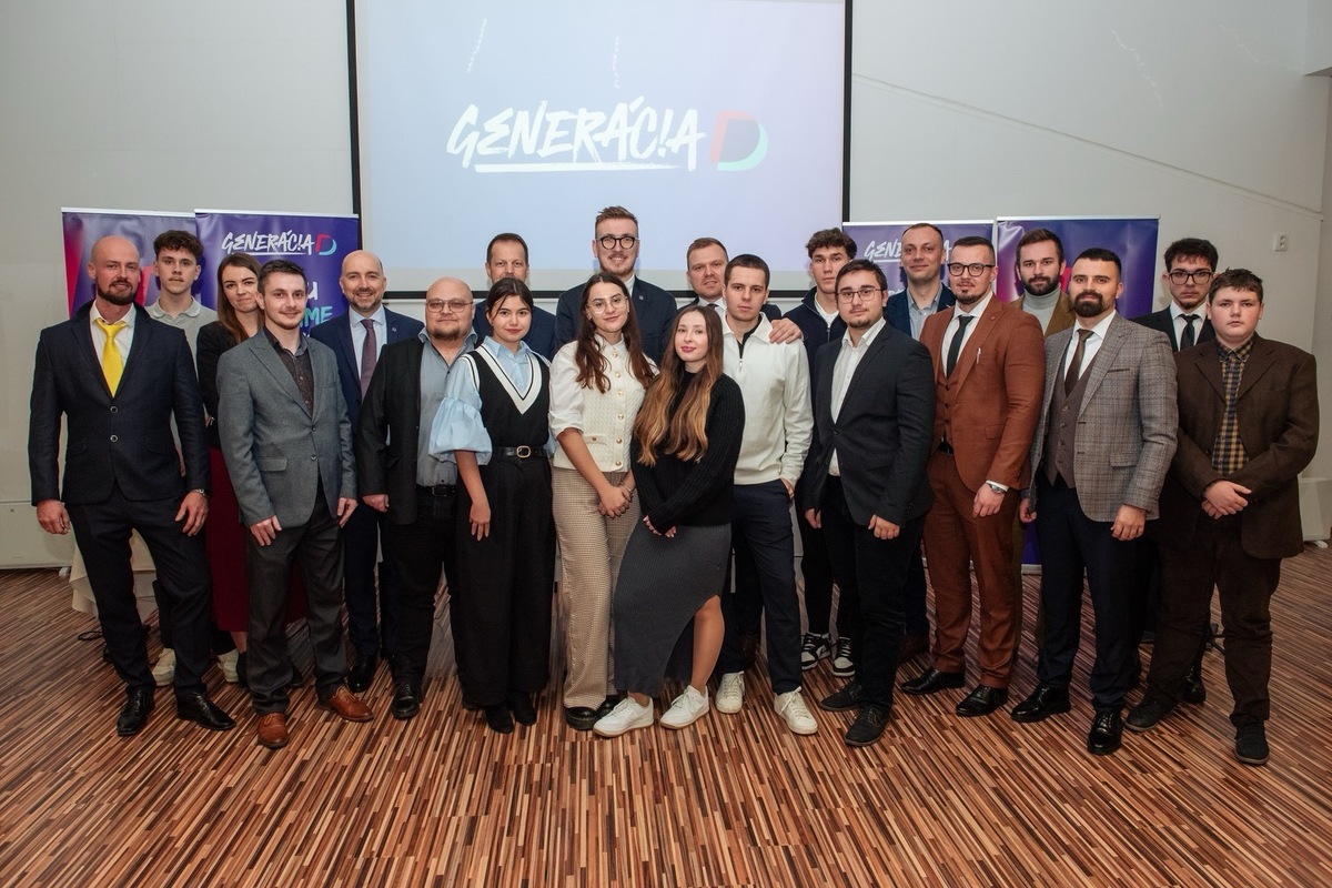 FOTO: Mládežnícke organizácie pripravujú v Trenčíne protest, foto 1