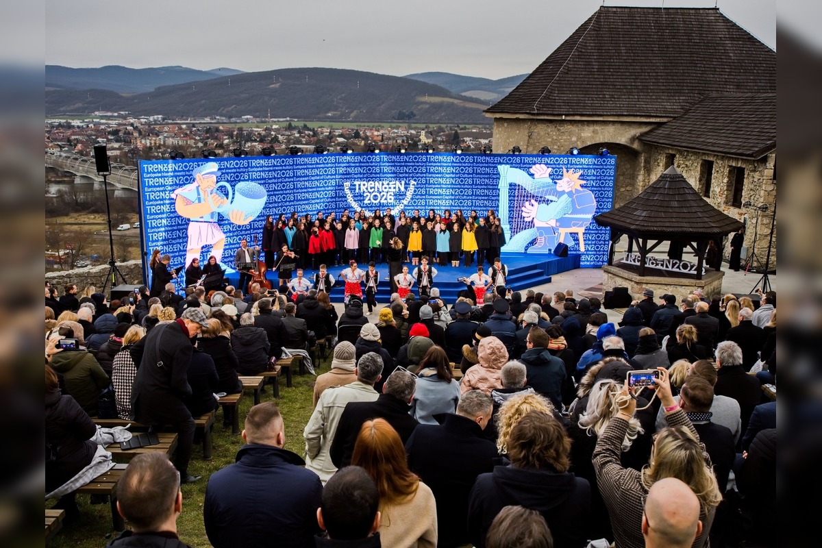FOTO: Trenčín ako Európske hlavné mesto kultúry 2026 prilákal tisícky hostí, foto 7