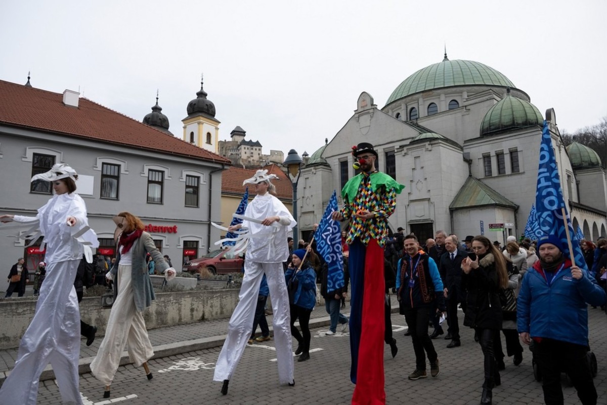 FOTO: Trenčín ako Európske hlavné mesto kultúry 2026 prilákal tisícky hostí, foto 52