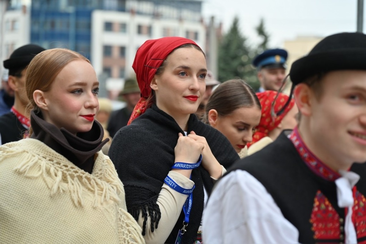 FOTO: Trenčín ako Európske hlavné mesto kultúry 2026 prilákal tisícky hostí, foto 77