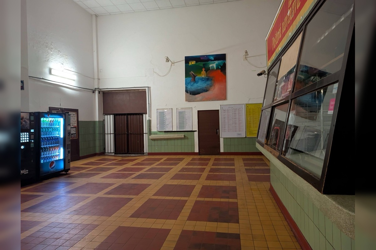 FOTO: Trenčianska železničná stanica sa zmenila na obrazáreň, foto 3