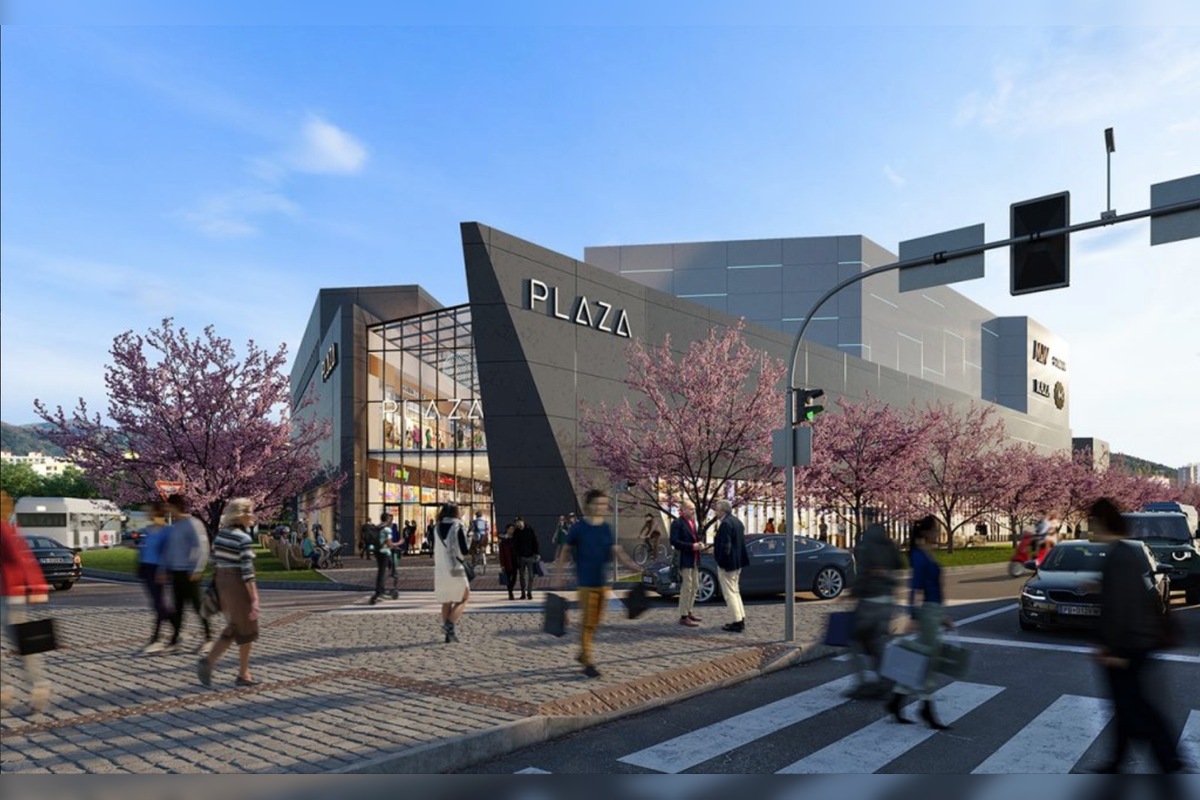 FOTO: Považskú trápi zanedbaný pozemok, ktorý roky hyzdí centrum mesta, foto 2