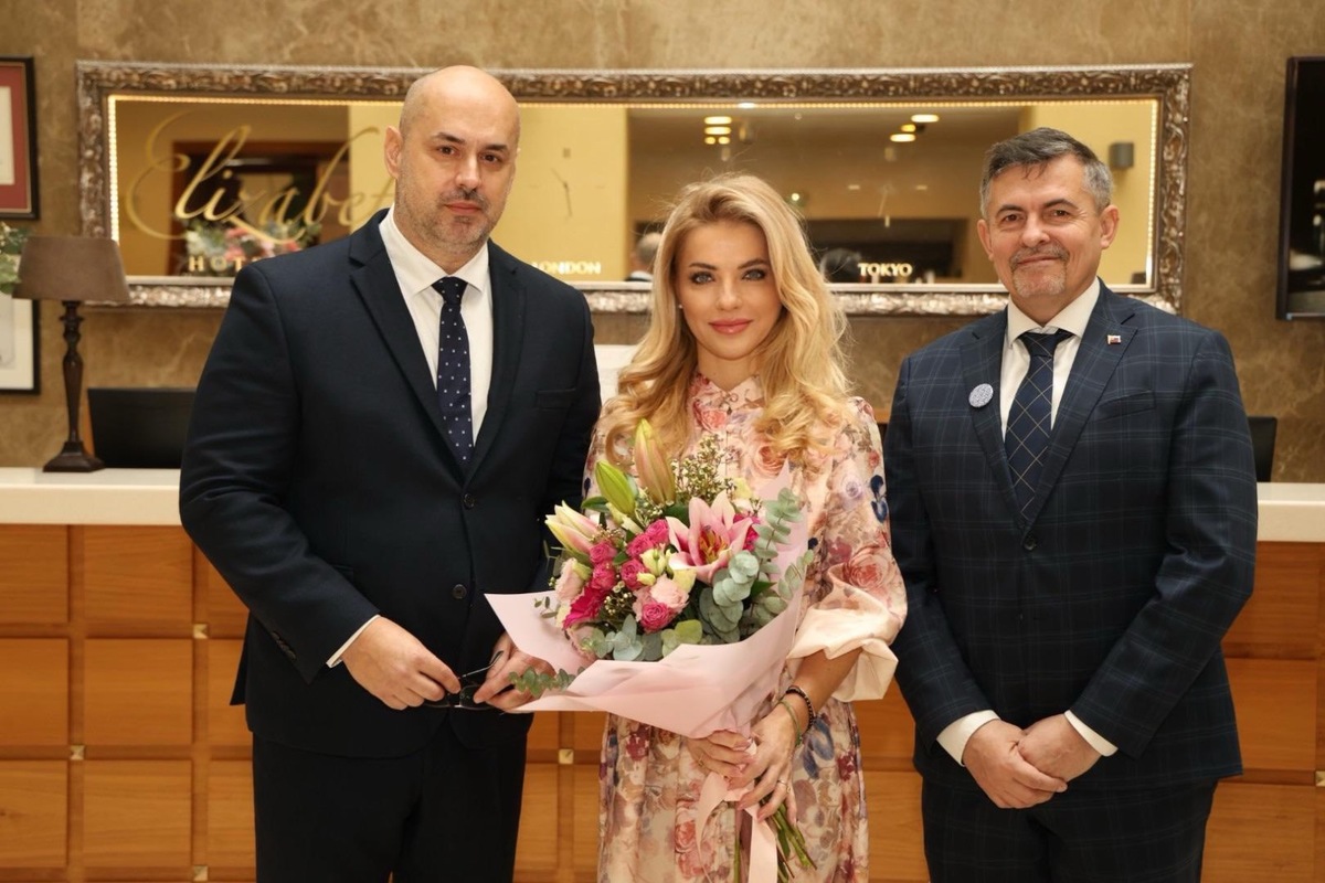 FOTO: Ministerka Šimkovičová absolvovala v Trenčíne množstvo pracovných stretnutí,, foto 5