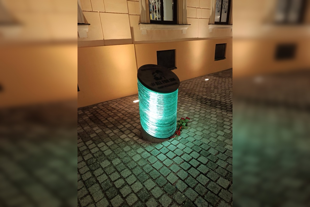 FOTO: Trenčín si uctí pamiatku Jána Kuciaka a Martiny Kušnírovej, foto 2