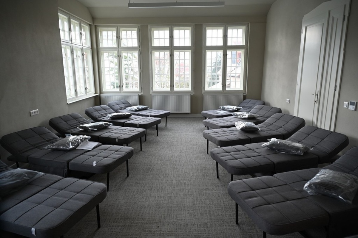 FOTO: Chátrajúci internát v Trenčíne sa zmenil na moderné centrum pomoci, foto 7