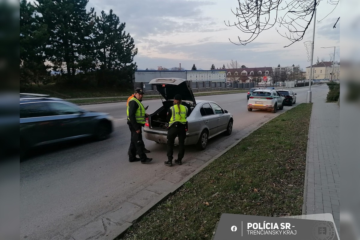 FOTO: Policajná kontrola odhalila 117 priestupkov, foto 7