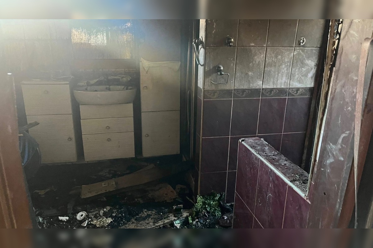 FOTO: Prišli o všetko za jednu noc. Rodina z Hradišťa prosí po ničivom požiari o pomoc, foto 5