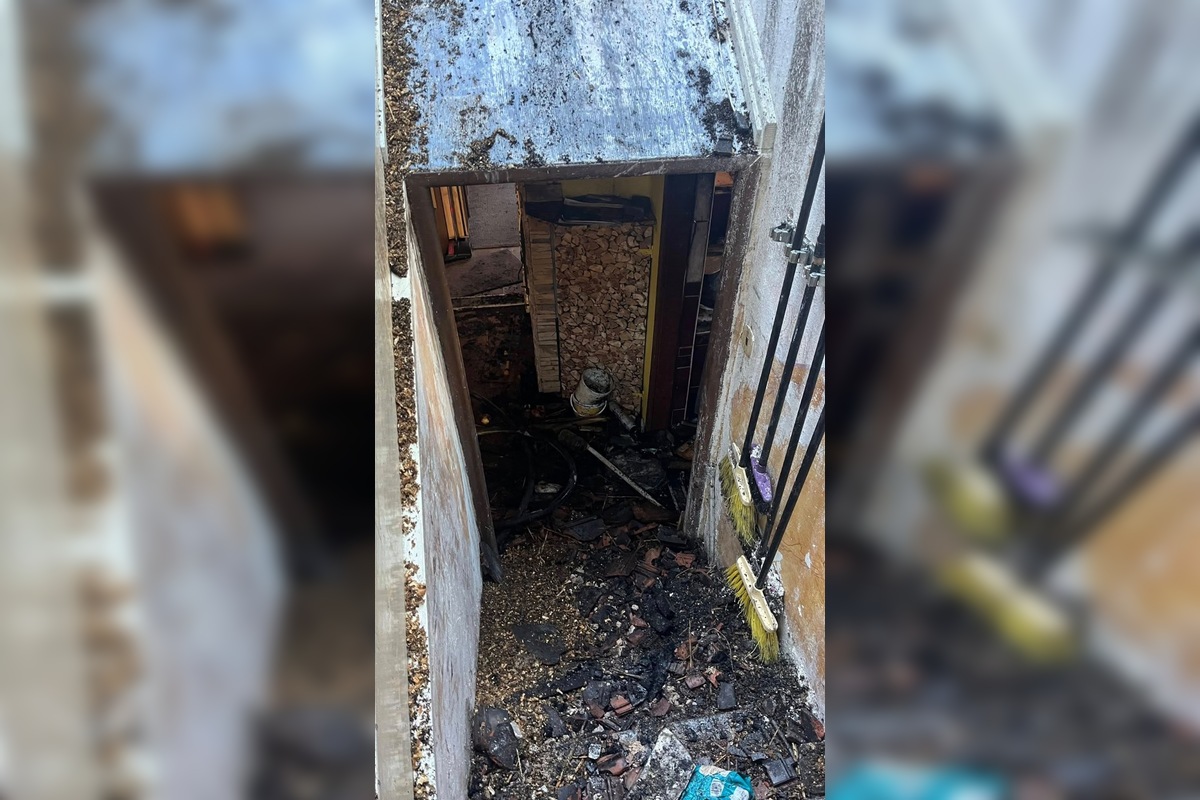 FOTO: Prišli o všetko za jednu noc. Rodina z Hradišťa prosí po ničivom požiari o pomoc, foto 8