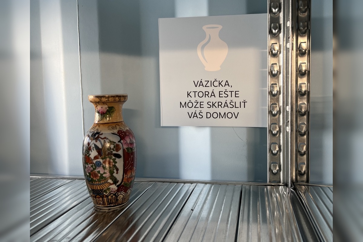 FOTO: Dajte veciam druhú šancu. Trenčín spustil ekodvor, kde si môžete zadarmo zobrať aj odovzdať predmety, foto 4