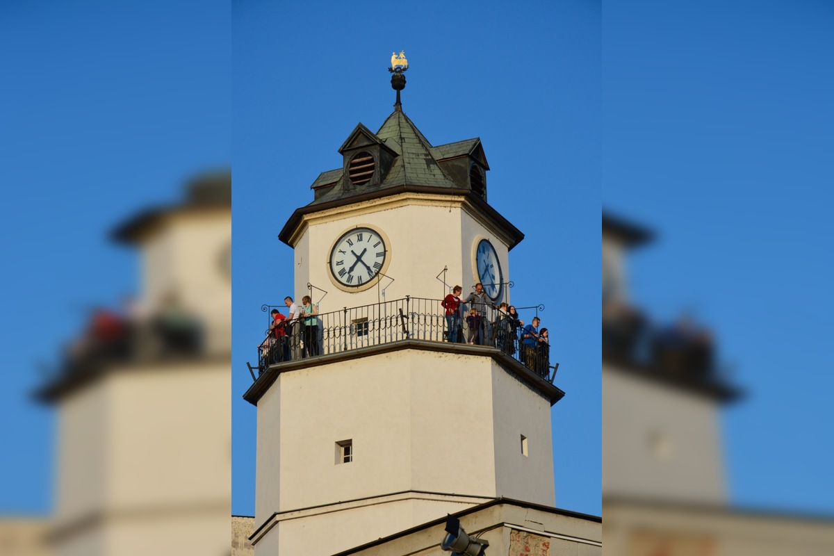 FOTO: V Trenčíne na čas zhasnú svetlá ikonických pamiatok, foto 3