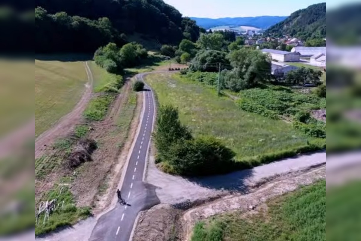 FOTO: Občania Trenčianskej Teplej môžu rozhodnúť o názve novej cyklotrasy , foto 1