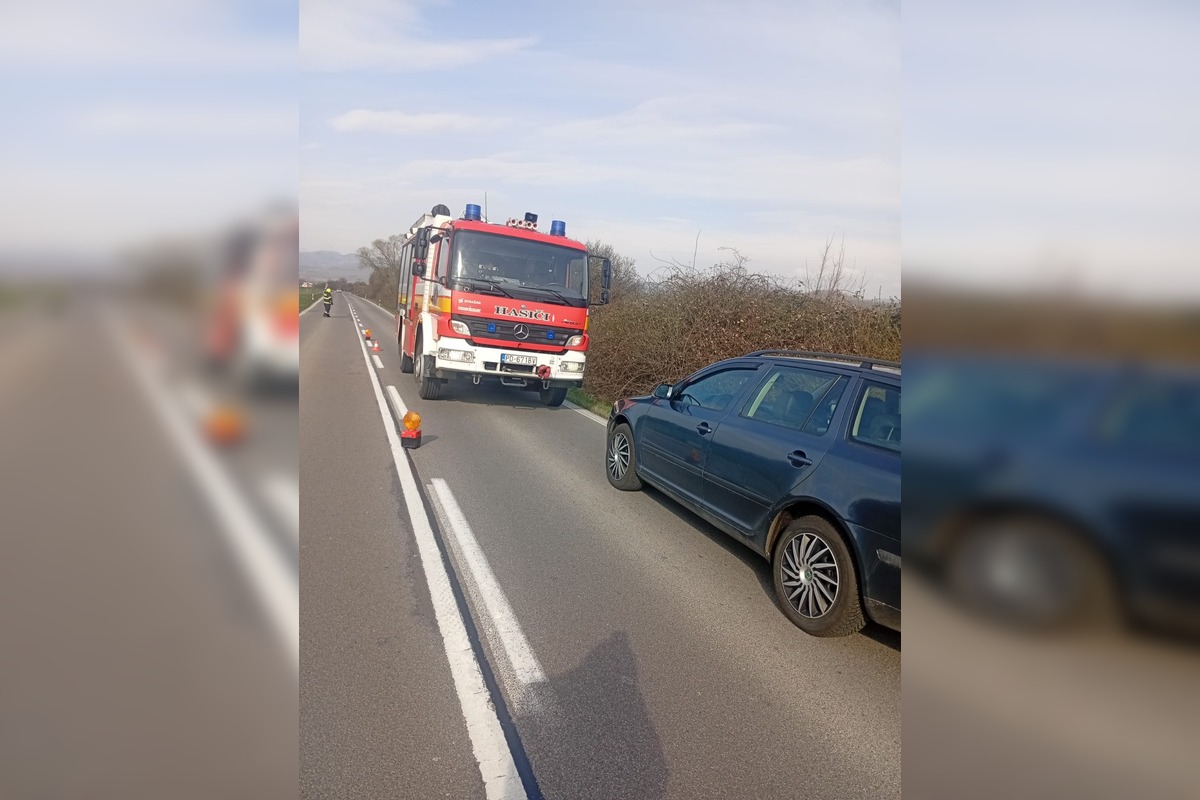 FOTO: Dopravná nehoda medzi obcou Nedožery-Brezany a mestom Prievidza, foto 1