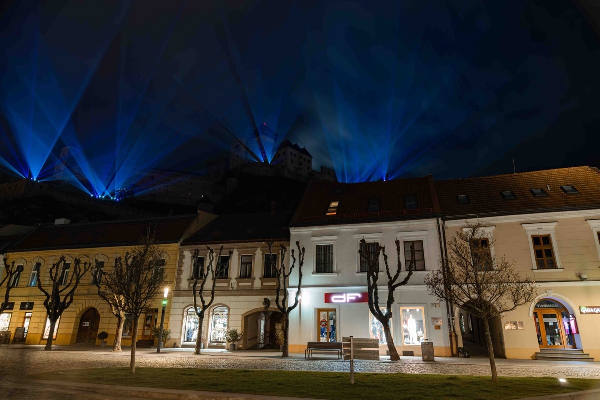 FOTO: Festival svetla v Trenčíne rozžiari ulice, foto 2
