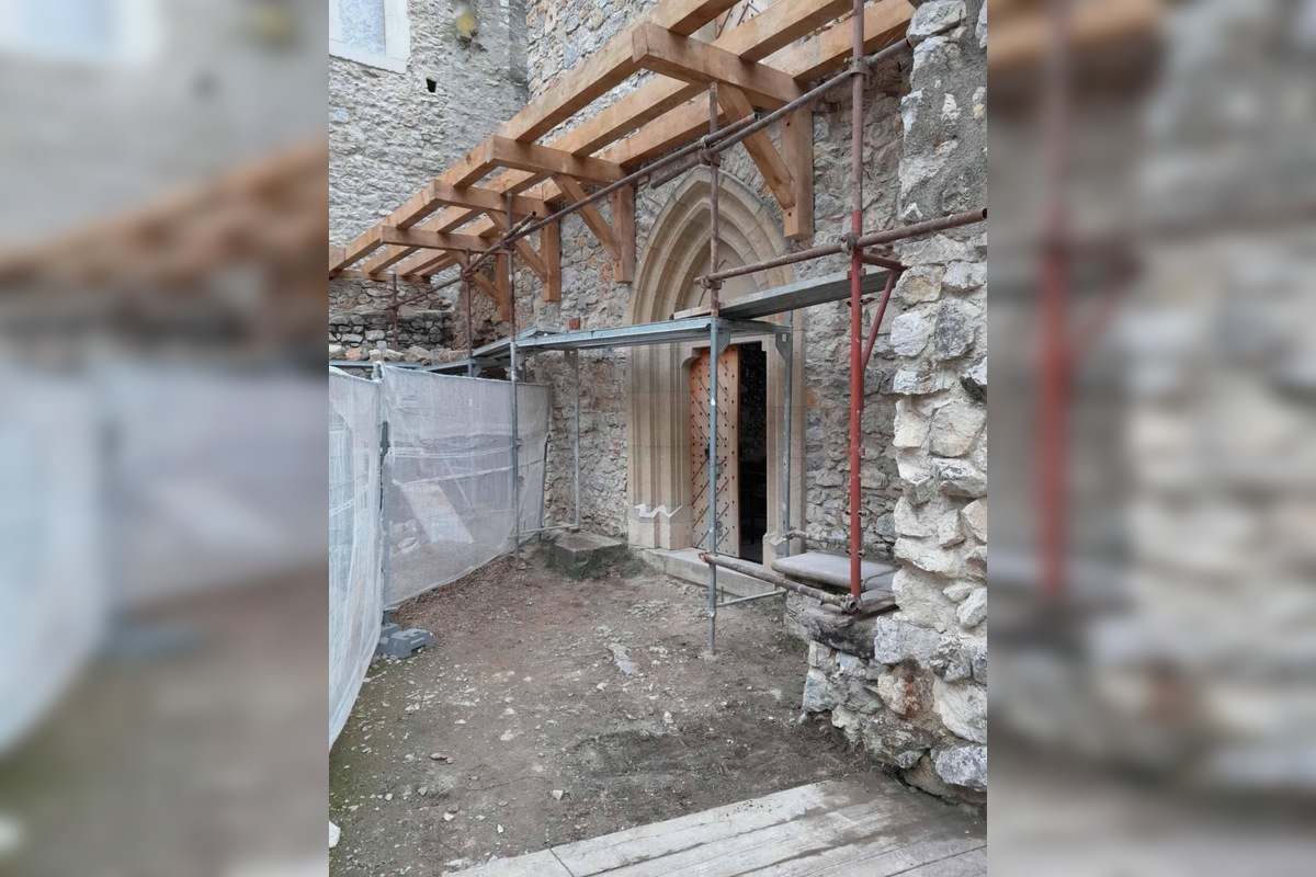 FOTO: Rekonštrukcia hradu Beckov, foto 1