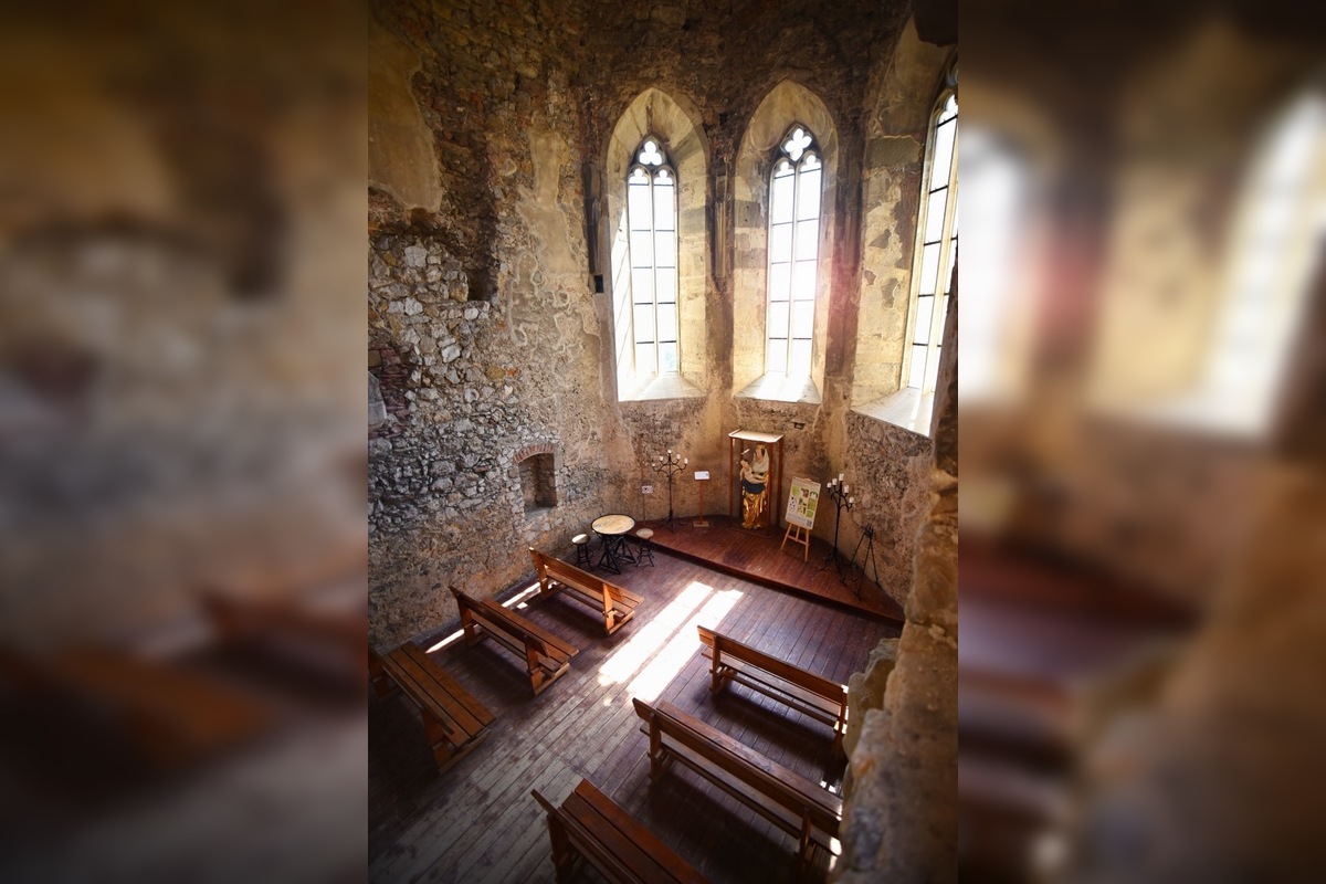 FOTO: Rekonštrukcia hradu Beckov, foto 6