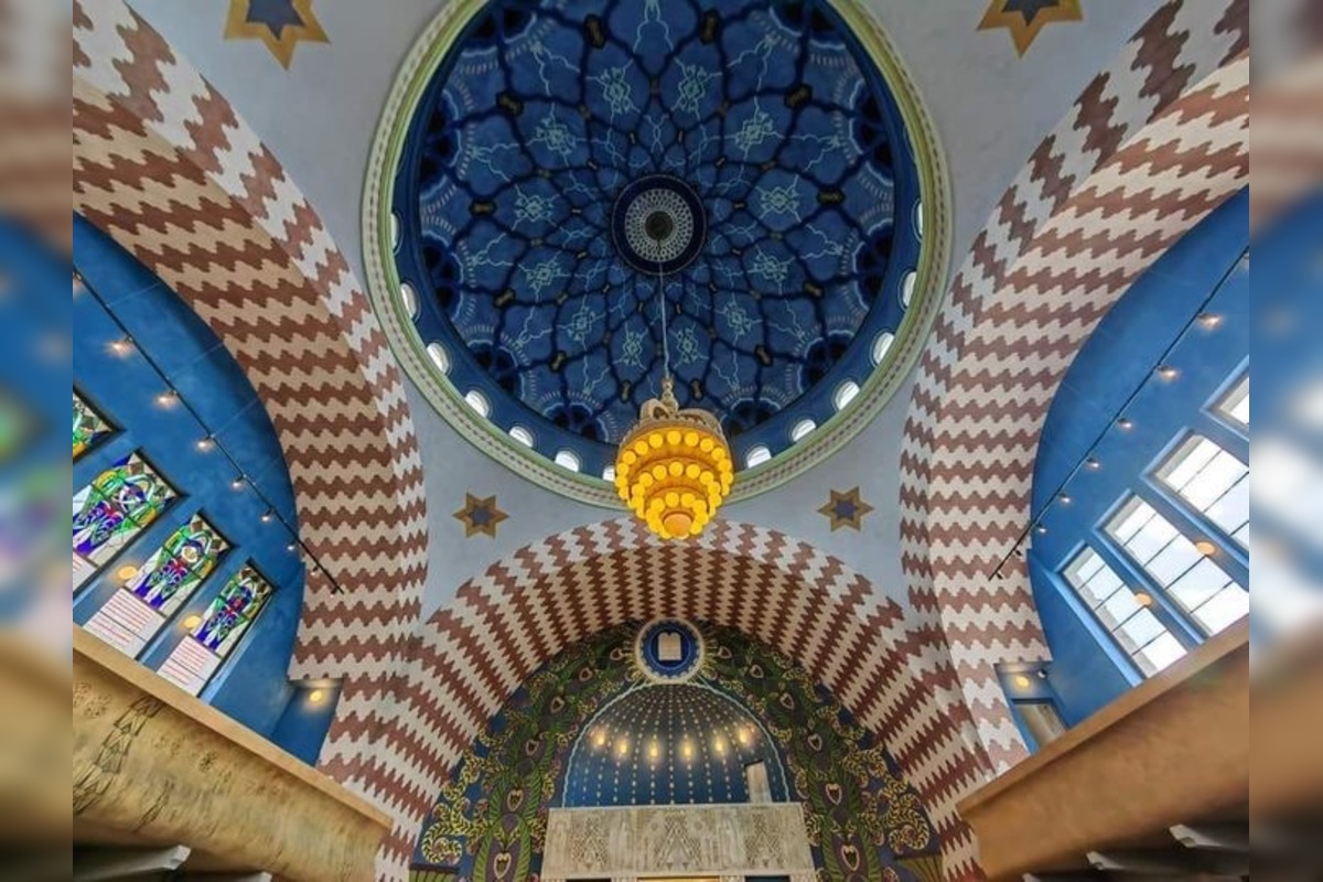 FOTO: Trenčianska synagóga sa dostala na poštovú známku, foto 6