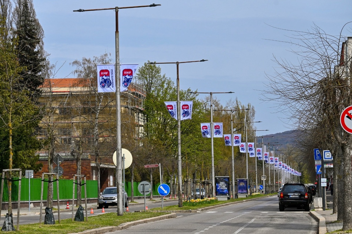 FOTO: Trenčín sa pripravuje na hokejový sviatok, foto 3
