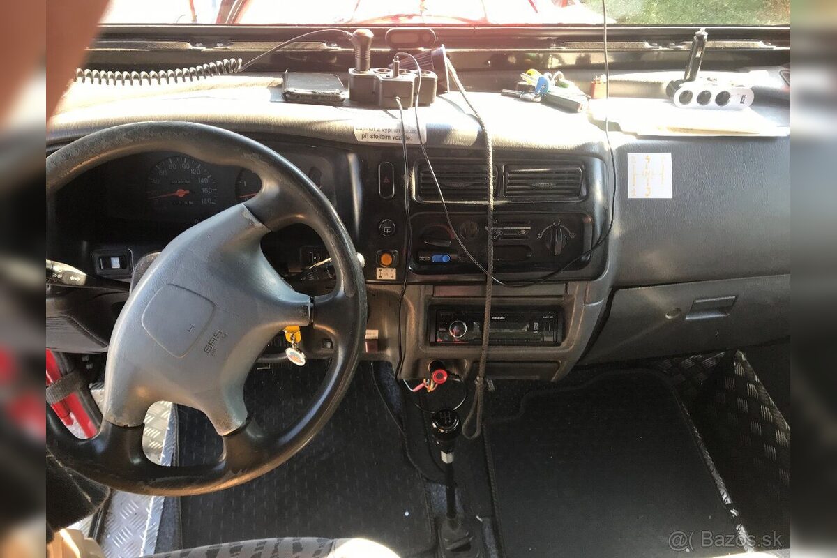 FOTO: Deti ho milovali, teraz sa predáva: vláčik z Nového Mesta čaká na nového majiteľa, foto 4